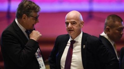 La FIFA facilita la suspensión de los contratos a los extranjeros en Ucrania y Rusia