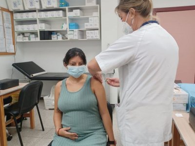 La campa&ntilde;a de vacunaci&oacute;n contra la gripe comienza hoy en todos los centros de salud de Canarias
