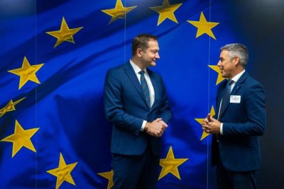 Quintero defiende en Bruselas la continuidad del POSEI como programa diferenciado con financiación fijada por la UE