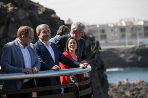 Turismo invierte 1,9 millones de euros para garantizar el acceso y la seguridad de la playa de El Confital