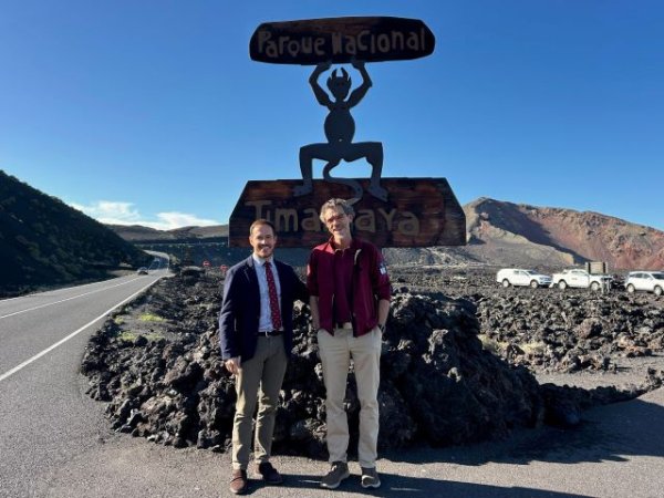 Lanzarote: Mariano Zapata visita el Parque Nacional de Timanfaya para respaldar sus 50 años de conservación y divulgación