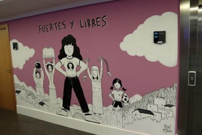 La Biblioteca Insular de Gran Canaria ya cuenta con su 'Espacio Violeta'