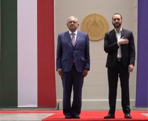 Pueblos: Una &ldquo;gira&rdquo; extraordinaria (III). El Salvador