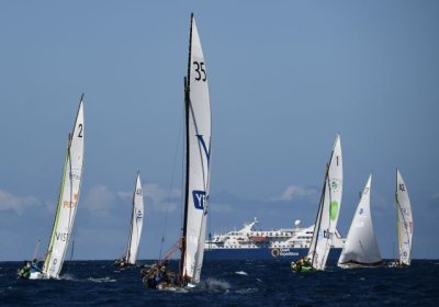 Vela Latina Canaria: El Villa de Ag&uuml;imes Ybarra domina el Concurso Rector ULPGC