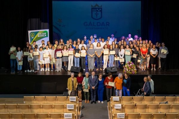 90 historias de esfuerzo: estudiantes de Gáldar reconocidos por su excelencia y perseverancia