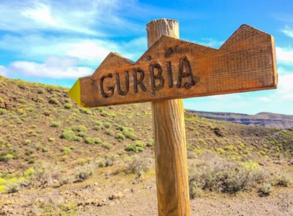 Senderismo: Gurbia, un macizo rocoso como destino de aventura vertical