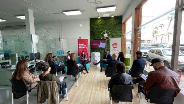 La Dirección General de Juventud y AJE Canarias presentan la segunda edición de PUNTO AMIGO AJE