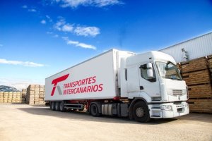 Bale&agrave;ria Canarias refuerza su liderazgo log&iacute;stico en el archipi&eacute;lago con la compra de Transportes Intercanarios