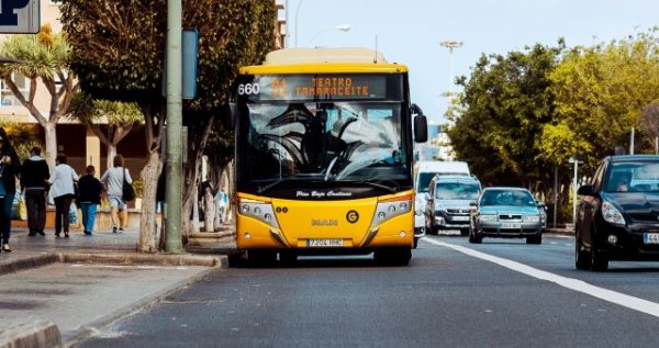 Las Palmas: Comunicado de Guaguas Municipales