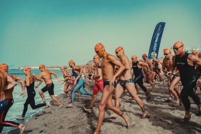 Eduard Mannanov y Elena Sarmiento se coronan como campeones imbatibles de la Maspalomas Open Water Gran Canaria