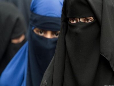 Artículo de opinión: &#039;Las regiones de mayoría musulmana de Rusia están allanando el camino al prohibir temporalmente el niqab&#039;