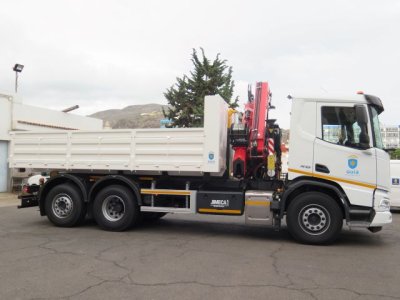 El Ayuntamiento de Gu&iacute;a no encuentra utilidad al cami&oacute;n gr&uacute;a adquirido por el anterior grupo de gobierno con un coste de 250.000 euros