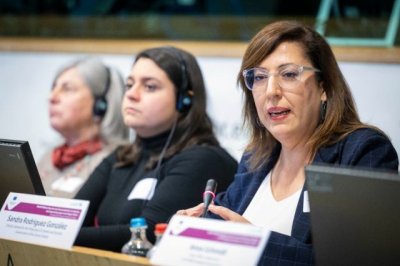 Canarias expone en Bruselas la situaci&oacute;n de urgencia ante el repunte migratorio de menores no acompa&ntilde;ados