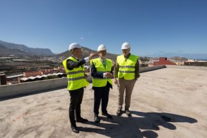 El ministro Ángel Víctor Torres visita Gáldar para el seguimiento de proyectos financiados con fondos europeos