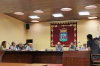 Gobierno canario y Cabildo de El Hierro trabajan en un convenio para mejorar la producci&oacute;n de pi&ntilde;a tropical