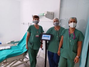 Enfermería de CMA del HUC, premiado en el Simposio Nacional por su trabajo de encuestas de satisfacción