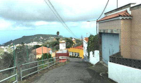 Guía: Mañana miércoles se procederá al reasfaltado de la carretera del Caserío de Marente a Lomo del Pino y cierra esta vía al tráfico