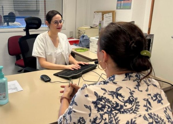 El Hospital La Candelaria realiza un seguimiento activo a m&aacute;s de 450 personas con lupus