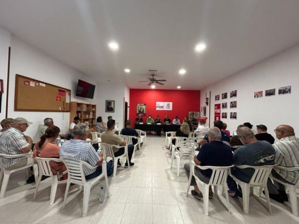 El PSOE de Arucas celebra su primera asamblea con la militancia tras la formación de su nueva Ejecutiva Municipal
