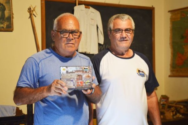 La Asociación Cultural Amigos Radio Aldea rindió homenaje al amigo Pedro Navarro Rodríguez