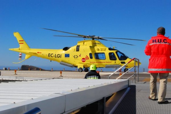 La helisuperficie del HUC acogi&oacute; 237 aterrizajes de los helic&oacute;pteros del SUC durante 2025