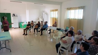Profesionales del &Aacute;rea de Salud de Fuerteventura fomentan h&aacute;bitos saludables entre poblaci&oacute;n de n&uacute;cleos dispersos