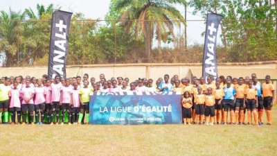 La Fundación de LaLiga y una ONG impulsan el fútbol femenino en Camerún