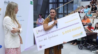 &Uacute;ltima semana para solicitar una de las diez becas de 5.000 euros para emprendedoras de Ruraltivity