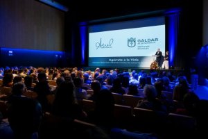 Gáldar: La Jornada ‘Agárrate a la vida’ reúne a la comunidad educativa y social en el Día Internacional de los Derechos de la Infancia