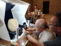 Estudio sobre la arqueolog&iacute;a del cuerpo en momias y objetos de la TT 209 de Luxor