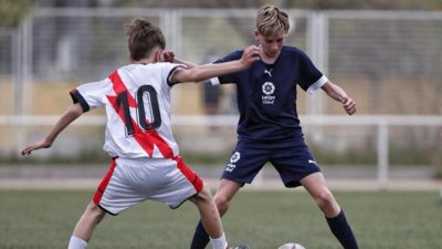 118 jóvenes talentos del fútbol norteamericano desembarcan en España