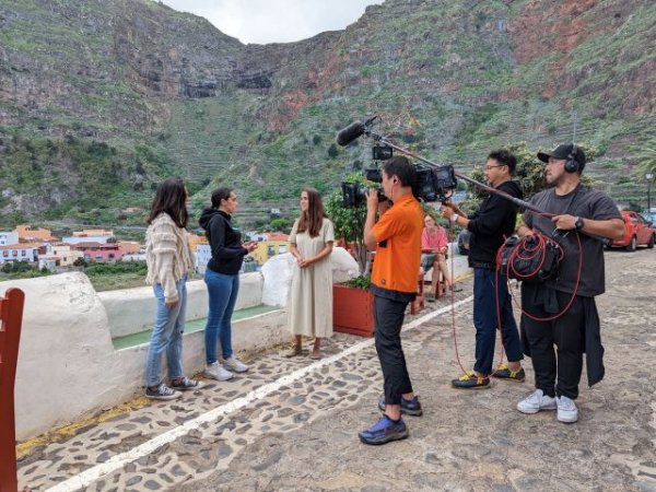 La cadena japonesa ABC TV visita La Gomera para la grabación de un programa de viajes