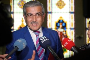 Román Rodríguez explorará este lunes en Bruselas vías de financiación para los trenes de Tenerife y Gran Canaria