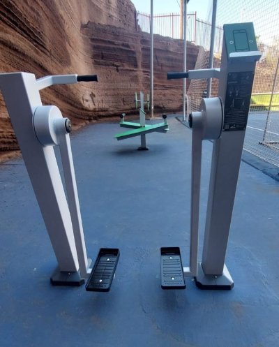 G&aacute;ldar: La cancha de La Monta&ntilde;a incorpora cuatro aparatos de calistenia