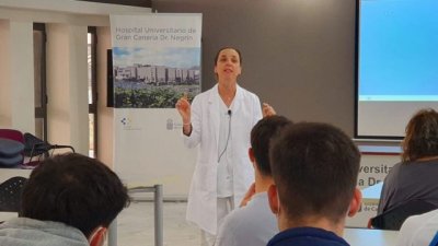 El Aula de Pacientes Dr. Negr&iacute;n cierra la programaci&oacute;n de 2023 con la participaci&oacute;n de m&aacute;s de 1.600 personas