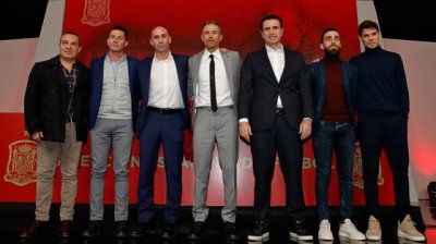 Rubiales tratará la renovación de Luis Enrique tras Qatar 2022