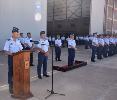 Conmemoraci&oacute;n del 30 aniversario de la concesi&oacute;n de la Medalla A&eacute;rea al 802 Escuadr&oacute;n del S.A.R.