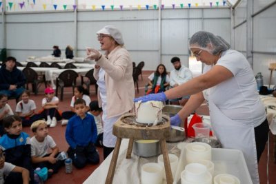 G&aacute;ldar: M&aacute;s de 300 escolares disfrutan de la vida rural en Caideros en una nueva edici&oacute;n de &lsquo;Educa Rural&rsquo;