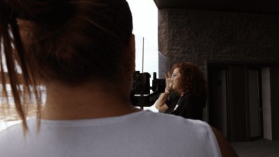 Mujeres migrantes aprenden a hacer v&iacute;deos cortos con los que contar al mundo su experiencia