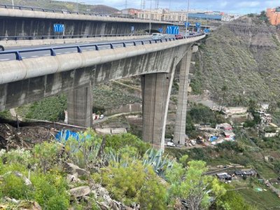El Cabildo abre al tr&aacute;fico de veh&iacute;culos pesados el sentido norte del viaducto del Guiniguada a partir del lunes