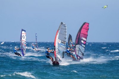 Windsurf: Mortefon y Offringa, firmes candidatos a la primera corona de Slalom X