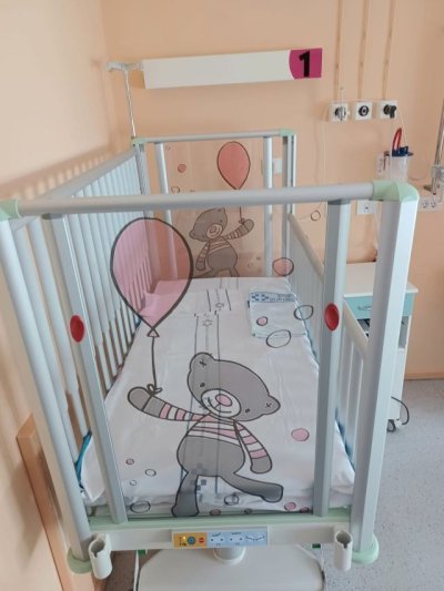 El HUC renueva las cunas de Pediatr&iacute;a