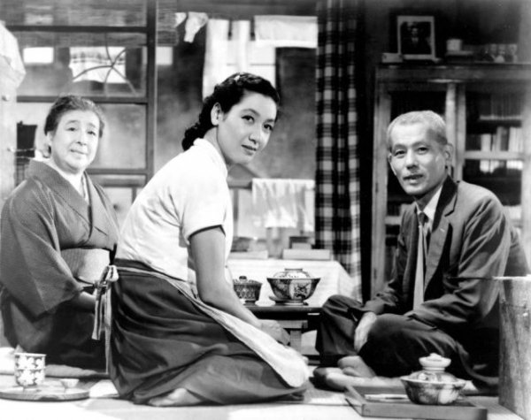 El cinefórum universitario de la Casa-Museo Pérez Galdós proyecta &#039;Cuentos de Tokio&#039;