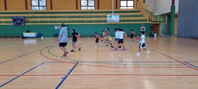 Gu&iacute;a: El Cenobio Valer&oacute;n Basket abre una escuela de iniciaci&oacute;n de baloncesto en el Colegio Juan Arencibia