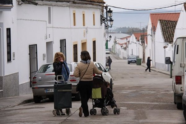 FADEMUR: “Las mujeres rurales seguimos pagando caro que el INE no analice la violencia machista en los pueblos”