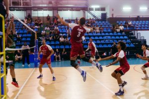 Voleibol Superliga Masculina 2: El Arona Spring In Motion gana a domicilio a Vikings Volei Prat y certifica su billete para la Copa Príncipe