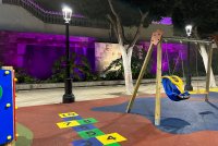 G&aacute;ldar: Reabre con mobiliario adaptado el parque infantil de la Plaza de los Faycanes