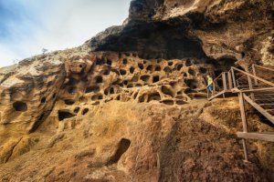 Arqueología en vivo para descubrir el espectacular yacimiento del Cenobio de Valerón de Santa María de Guía