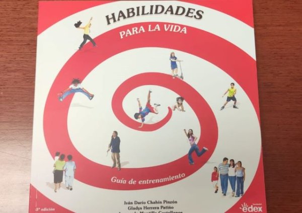 Sanidad presenta guías y talleres de habilidades para la vida para técnicos municipales de educación para la salud