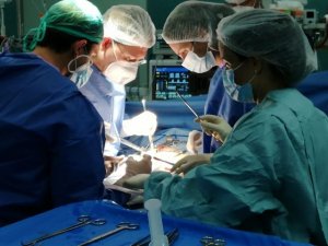 Los pacientes hospitalizados dan un 8,7 al HUC en la encuesta de satisfacción al alta